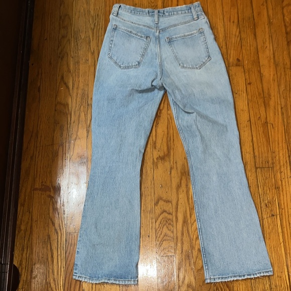 Abercrombie & Fitch The Kick Flare Ultra High Rise Distressed Jeans Size 27 - Picture 7 of 7